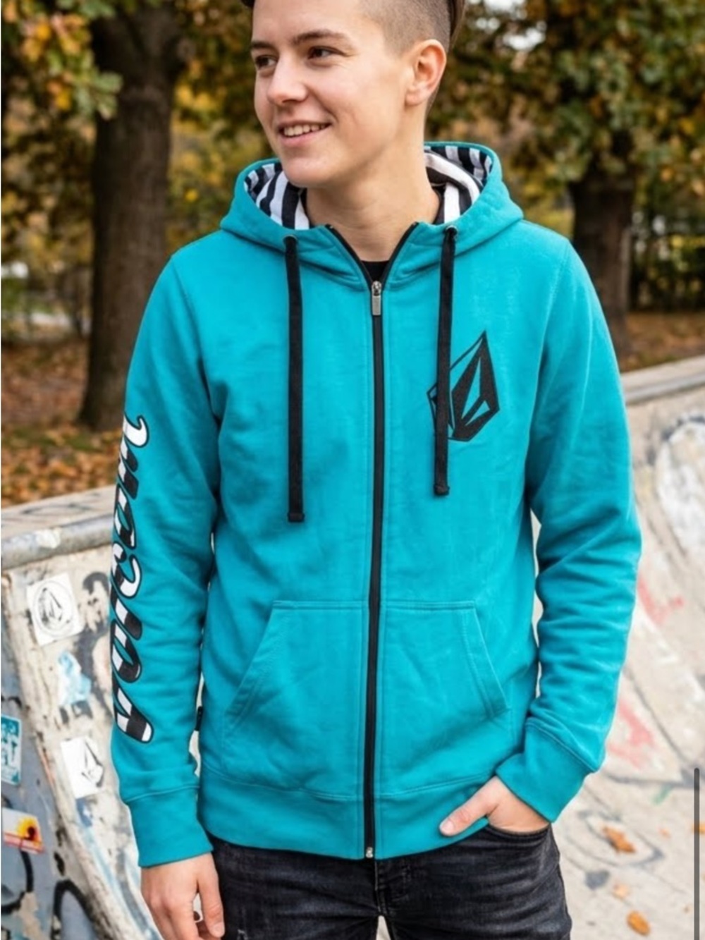 Volcom Turquoise Zip-Up Hoodie with Black Accents
